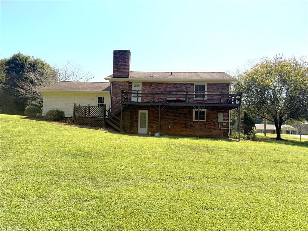 Stick/Site Built at 329 Hunter Hills Street, North Wilkesboro NC 28659, North Wilkesboro, photo 24 of 25