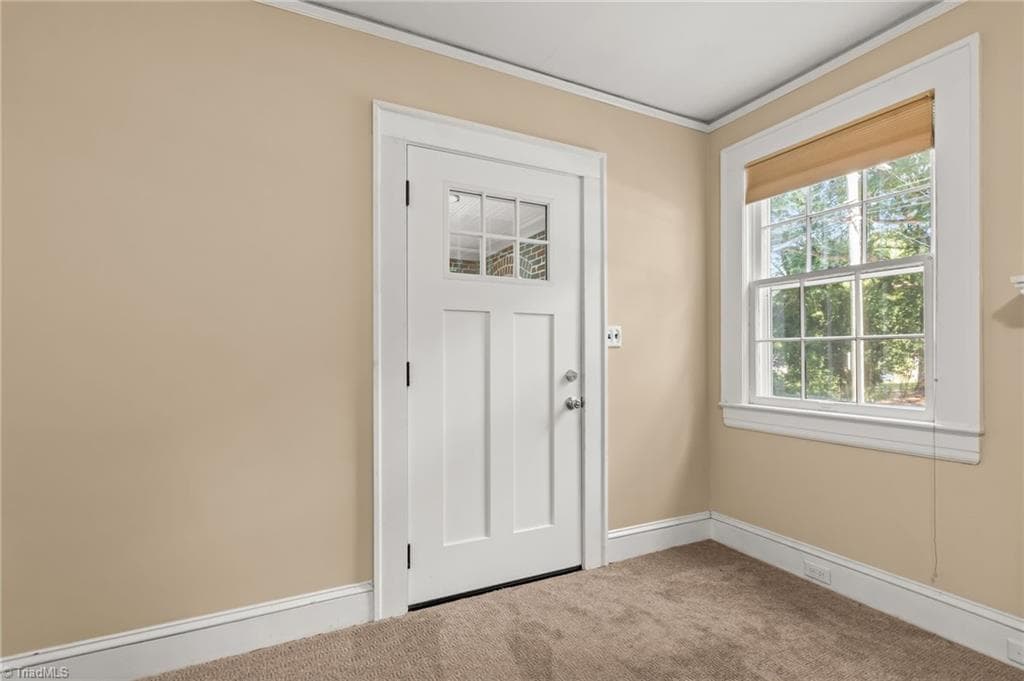 Stick/Site Built at 1708 Grace Street, Winston-Salem NC 27103, Winston-Salem, photo 6 of 29