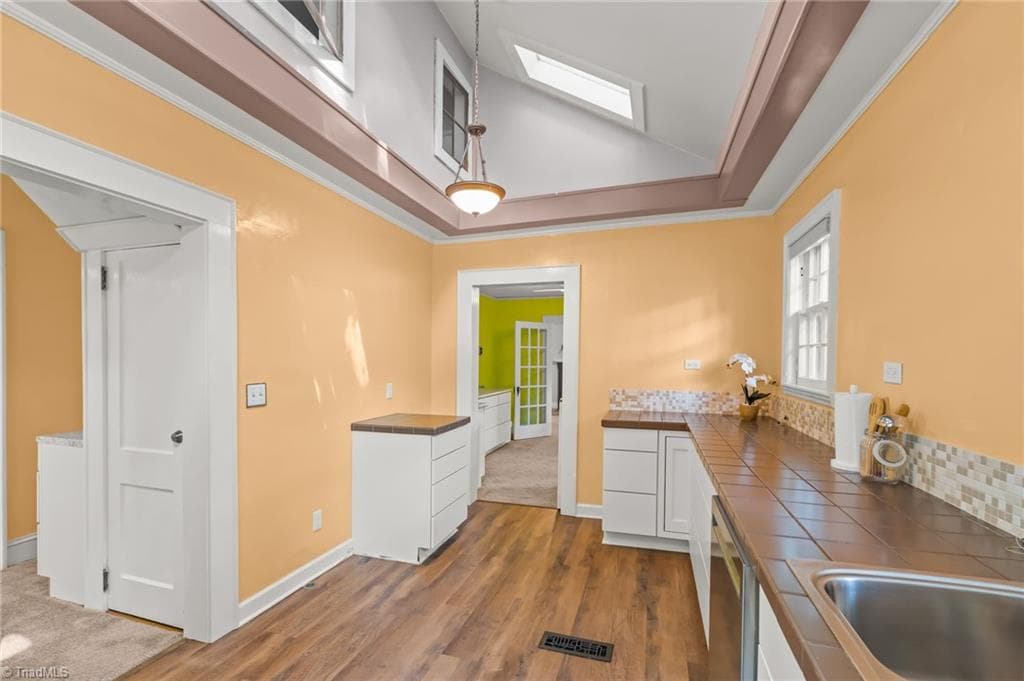 Stick/Site Built at 1708 Grace Street, Winston-Salem NC 27103, Winston-Salem, photo 14 of 29