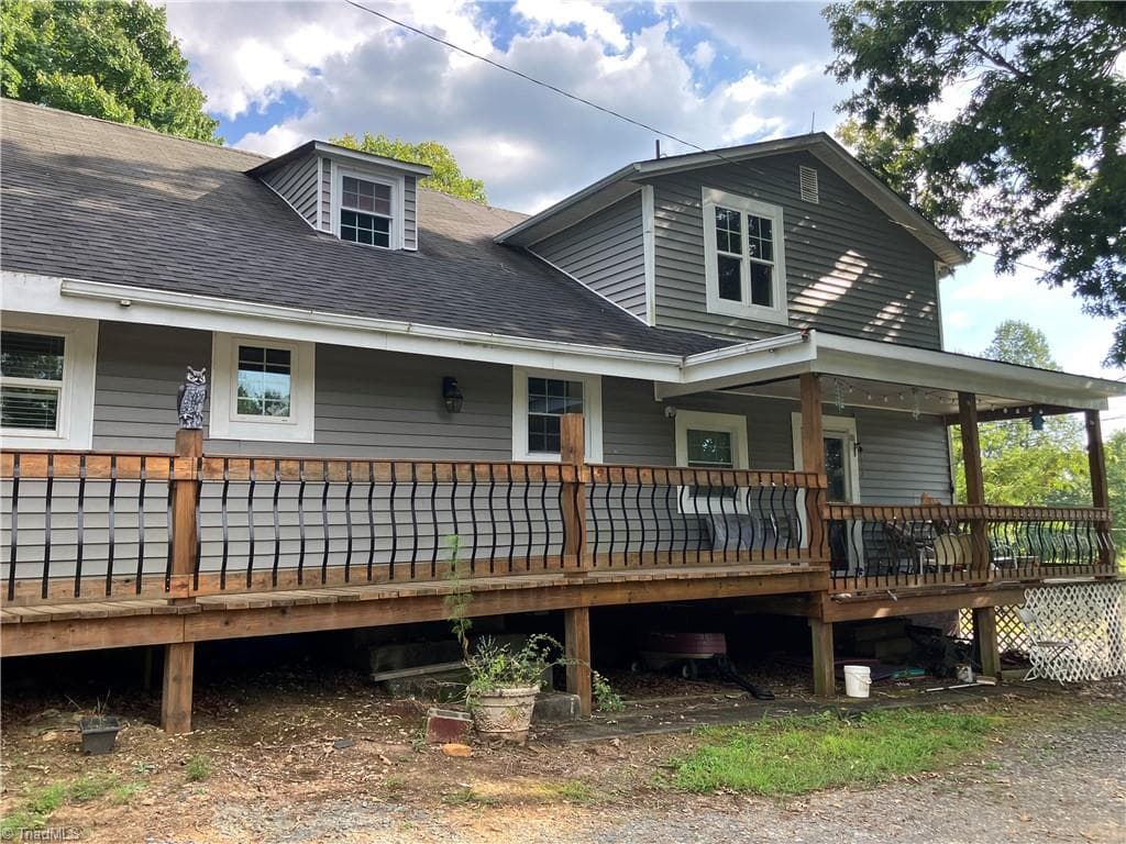 Stick/Site Built at 1016 Sanders Shelton Road, Westfield NC 27053, photo 2 of 22