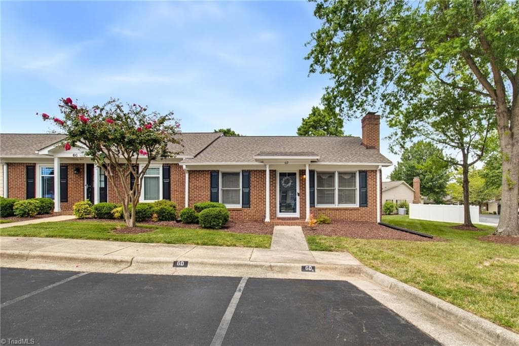 6 Prairie Trail # D, Greensboro NC 27410