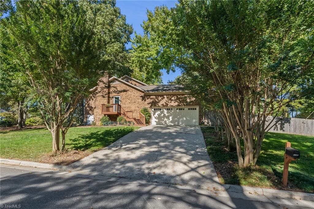 Stick/Site Built at 4400 Oak Hollow Drive, High Point NC 27265, photo 42 of 50
