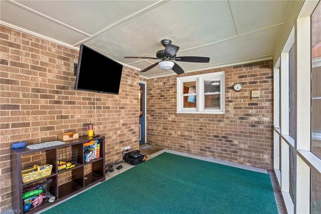 Stick/Site Built at 4400 Oak Hollow Drive, High Point NC 27265, photo 30 of 50