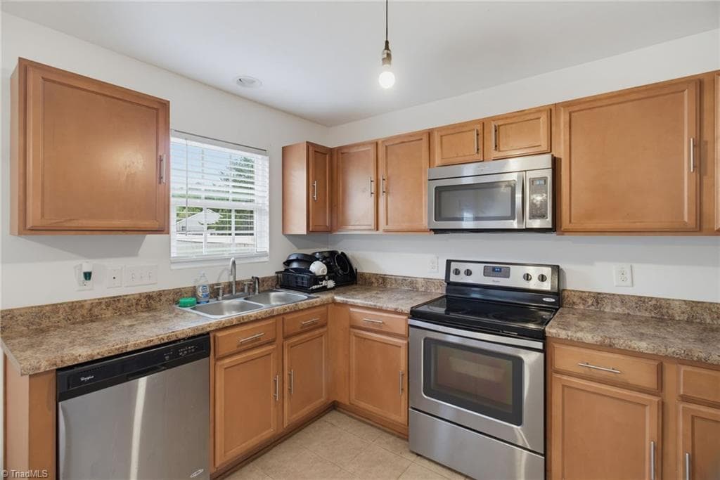 Stick/Site Built at 296 Azalea Drive, Winston-Salem NC 27105, Winston-Salem, photo 12 of 26