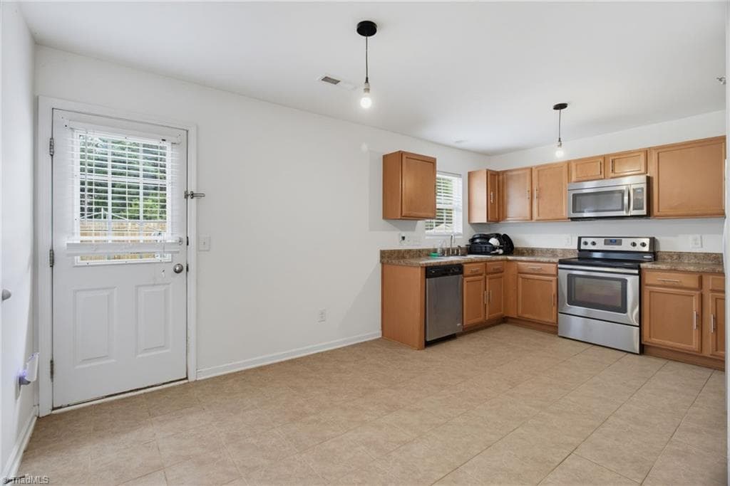 Stick/Site Built at 296 Azalea Drive, Winston-Salem NC 27105, Winston-Salem, photo 9 of 26