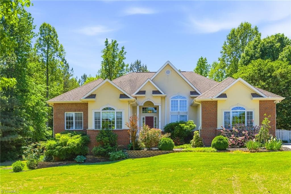 217 Dressage Court, Mebane NC 27302