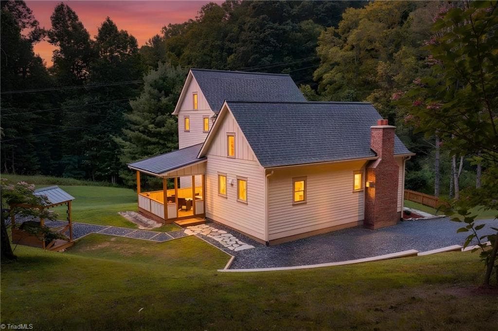 Stick/Site Built at 163 Walnut Drive, Jefferson NC 28640, photo 23 of 49