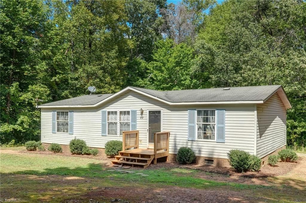 Manufactured Home at 1082 Raccoon Court, Reidsville NC 27320, Reidsville, photo 63 of 66