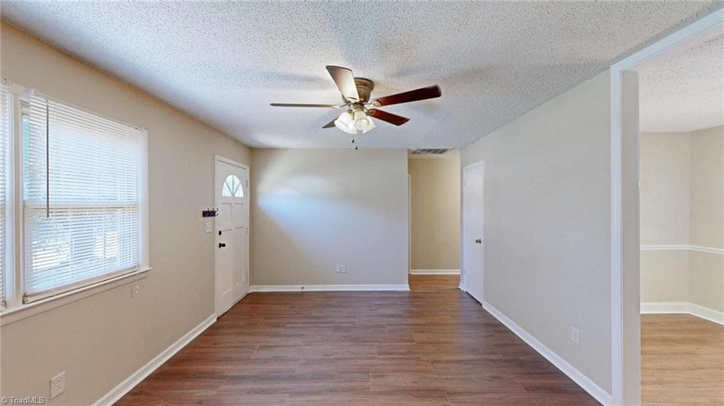 Living room has new flooring and fresh paint - 1804 Ramsey Road, Kernersville NC 27284, Kernersville