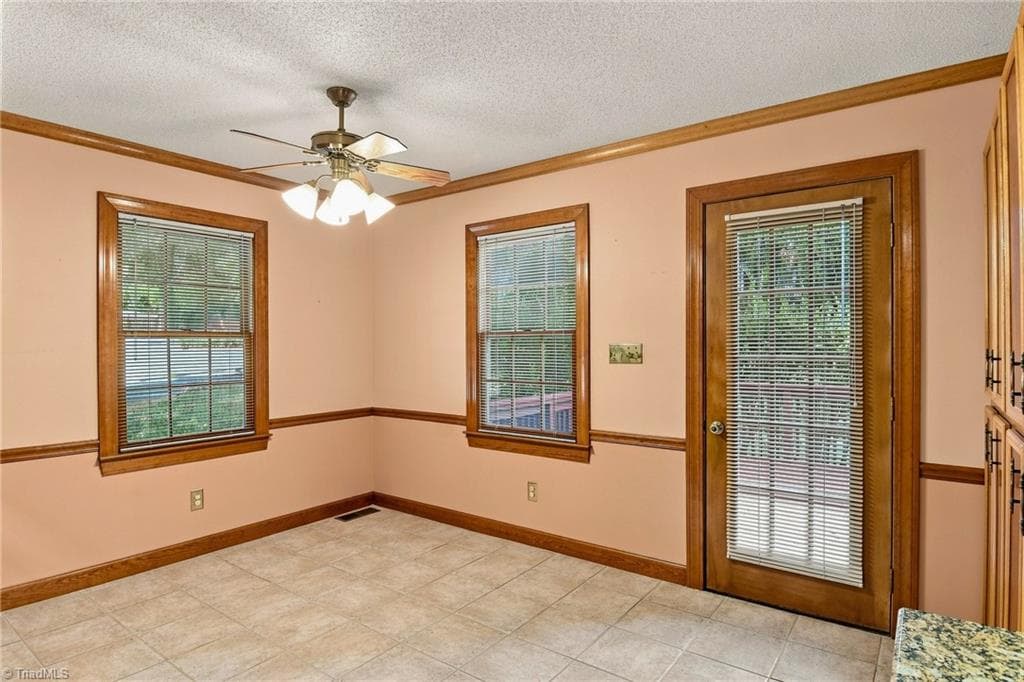 Stick/Site Built at 1014 Greenhurst Road, Winston-Salem NC 27104, Winston-Salem, photo 11 of 47