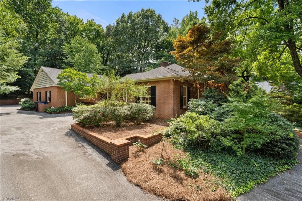 Stick/Site Built at 2822 Lazy Lane, Winston-Salem NC 27106, Winston-Salem, photo 91 of 96