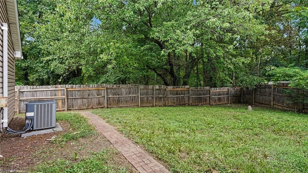 Stick/Site Built at 4123 Silver Fox Court, High Point NC 27265, photo 34 of 35