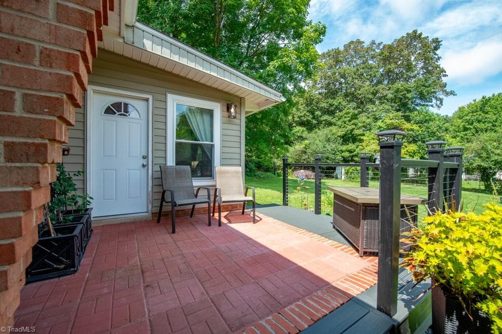 Stick/Site Built at 703 Locust Place, High Point NC 27265, photo 41 of 50