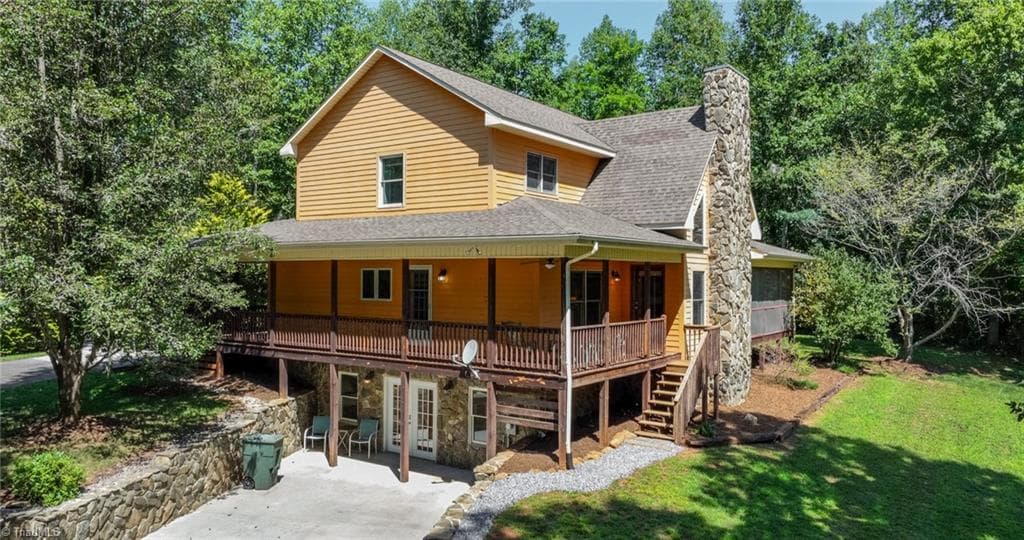 Stick/Site Built at 789 W Meadow Parkway, Moravian Falls NC 28654, photo 7 of 50