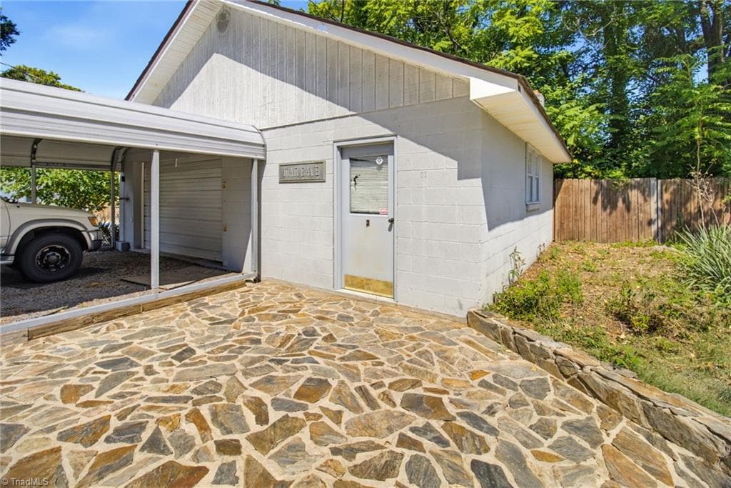 Stick/Site Built at 925 Overlook Avenue, Eden NC 27288, Eden, photo 25 of 26