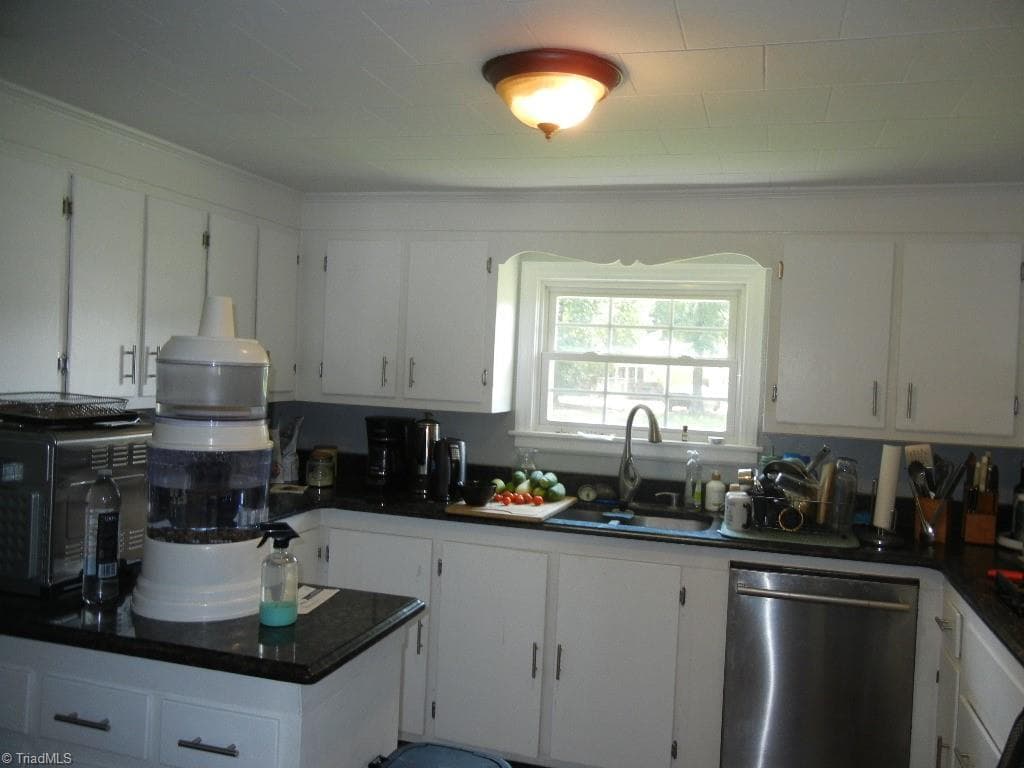 Stick/Site Built at 511 NC Highway 100, Whitsett NC 27377, Whitsett, photo 7 of 15