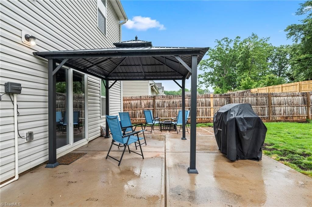 Stick/Site Built at 1392 Finwick Drive, Pfafftown NC 27040, photo 5 of 42