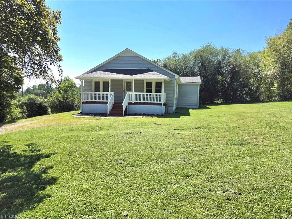 624 Fairplains Road, North Wilkesboro NC 28659