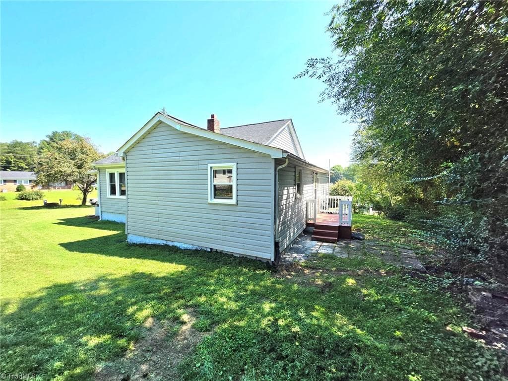 Stick/Site Built at 624 Fairplains Road, North Wilkesboro NC 28659, North Wilkesboro, photo 5 of 28