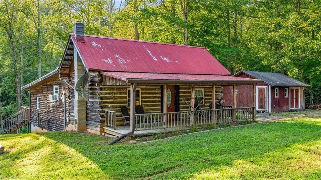 558 Throckmorton Road, Madison NC 27025