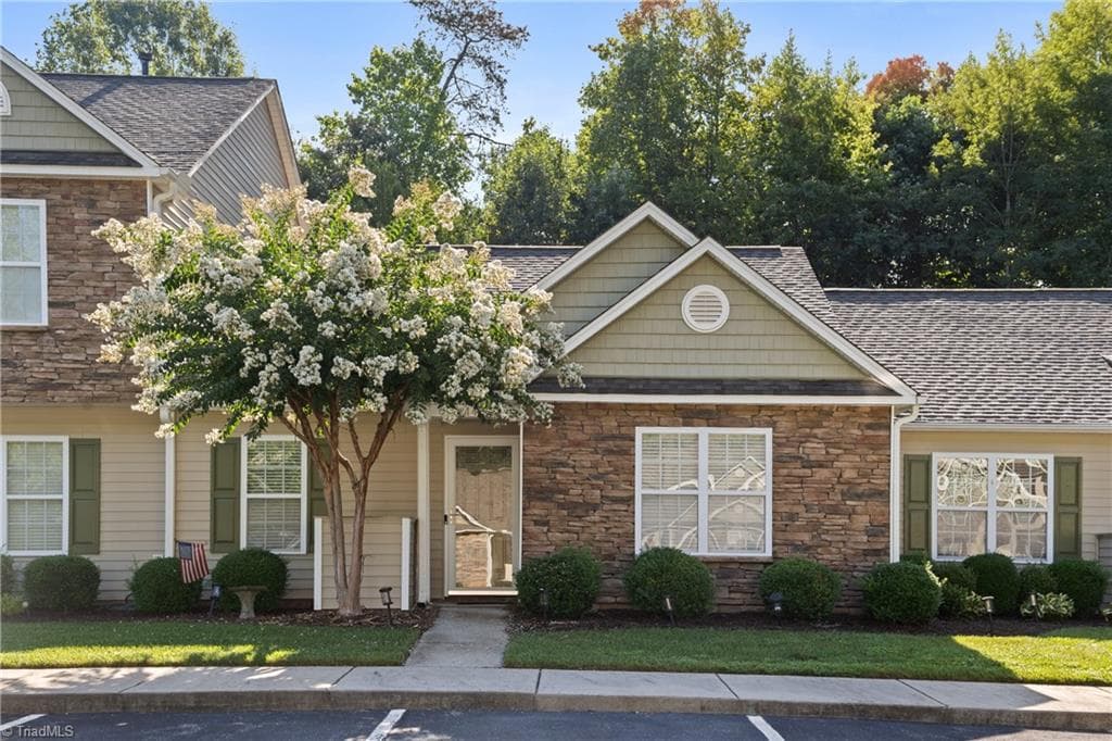 4425 Hanley Park Drive, Walkertown NC 27051