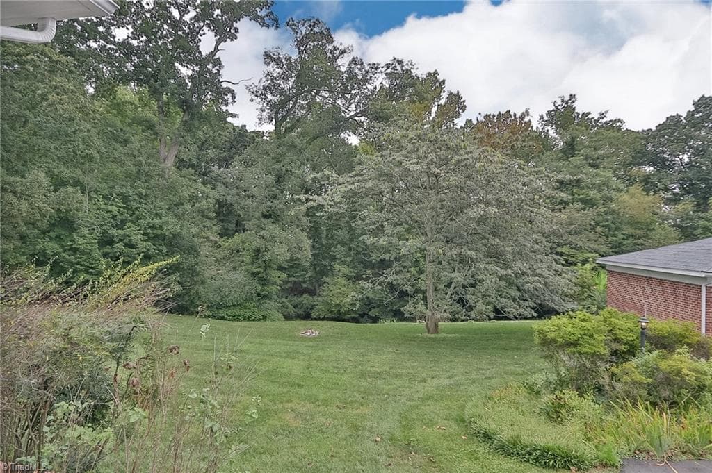 Stick/Site Built at 418 W Main Street, Elkin NC 28621, photo 5 of 49