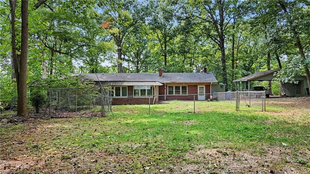 Stick/Site Built at 386 Broad Street, Denton NC 27239, Denton, photo 3 of 40
