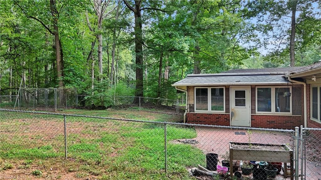 Stick/Site Built at 386 Broad Street, Denton NC 27239, Denton, photo 9 of 40