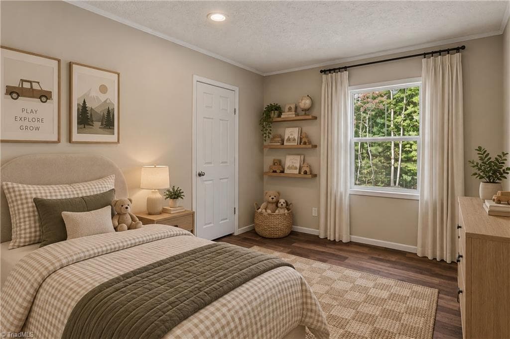 Manufactured Home at 116 Brookfield Drive, Mount Airy NC 27030, photo 6 of 39