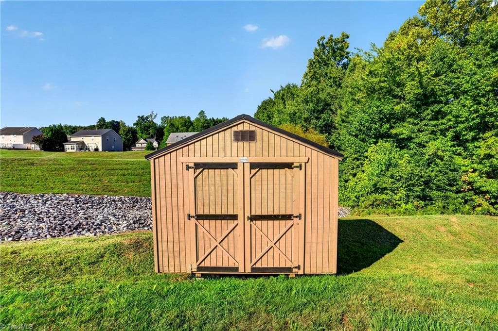 Stick/Site Built at 4013 Brayden Drive, High Point NC 27265, photo 41 of 50