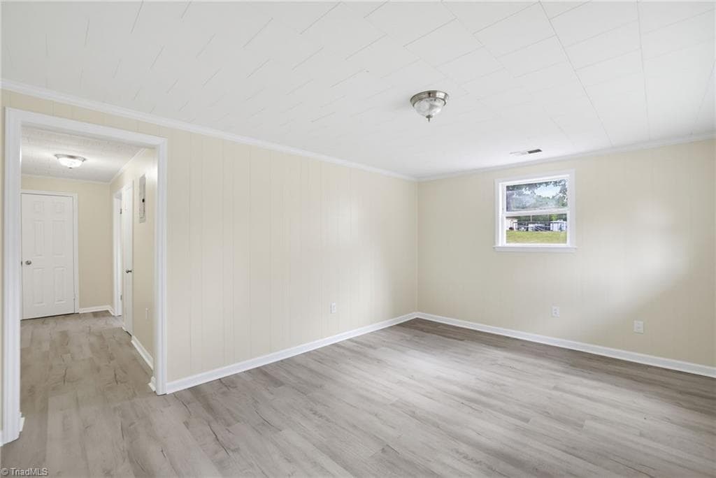 Stick/Site Built at 214 Cedar Street, Eden NC 27288, Eden, photo 9 of 58