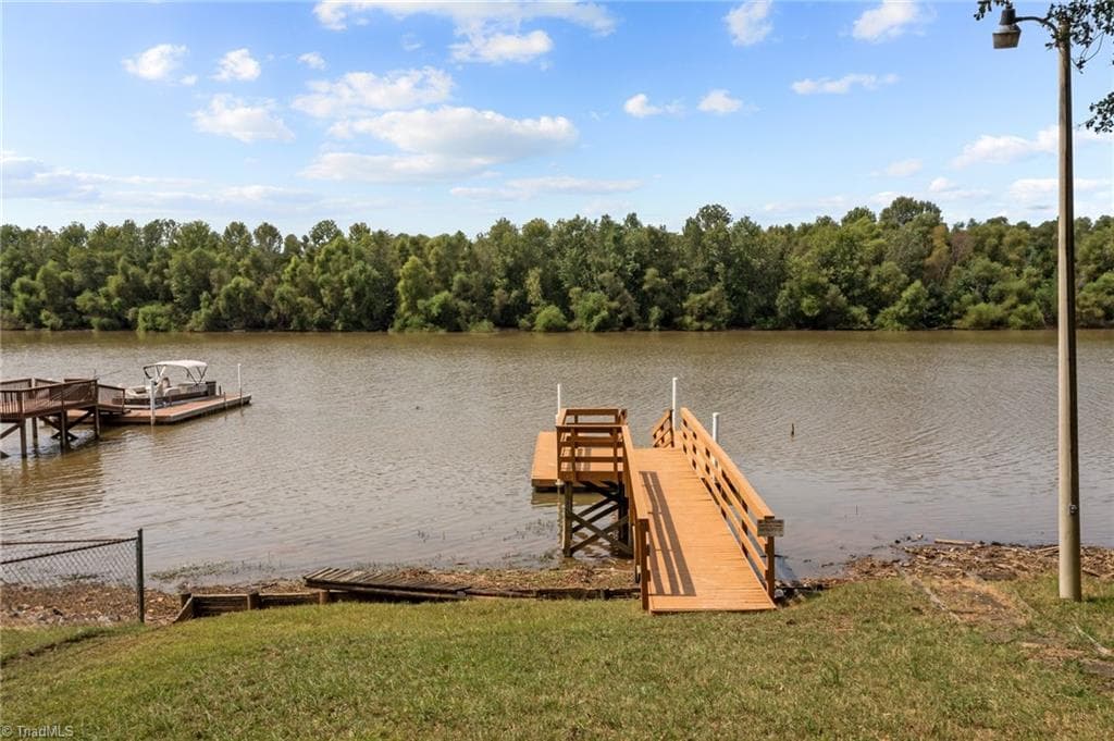 Single Family Residence at 1346 Riverview Boulevard, Lexington NC 27292, Lexington, photo 5 of 54