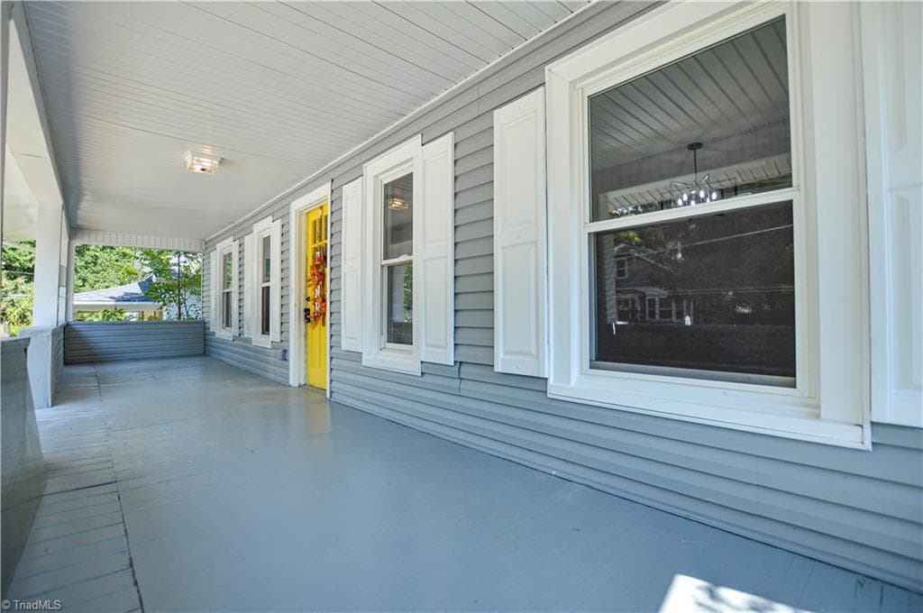 Stick/Site Built at 302 Louise Avenue, High Point NC 27262, photo 3 of 42