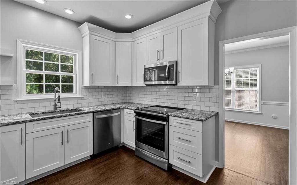 Stick/Site Built at 1373 Salem Crossing Road, Kernersville NC 27284, photo 10 of 50