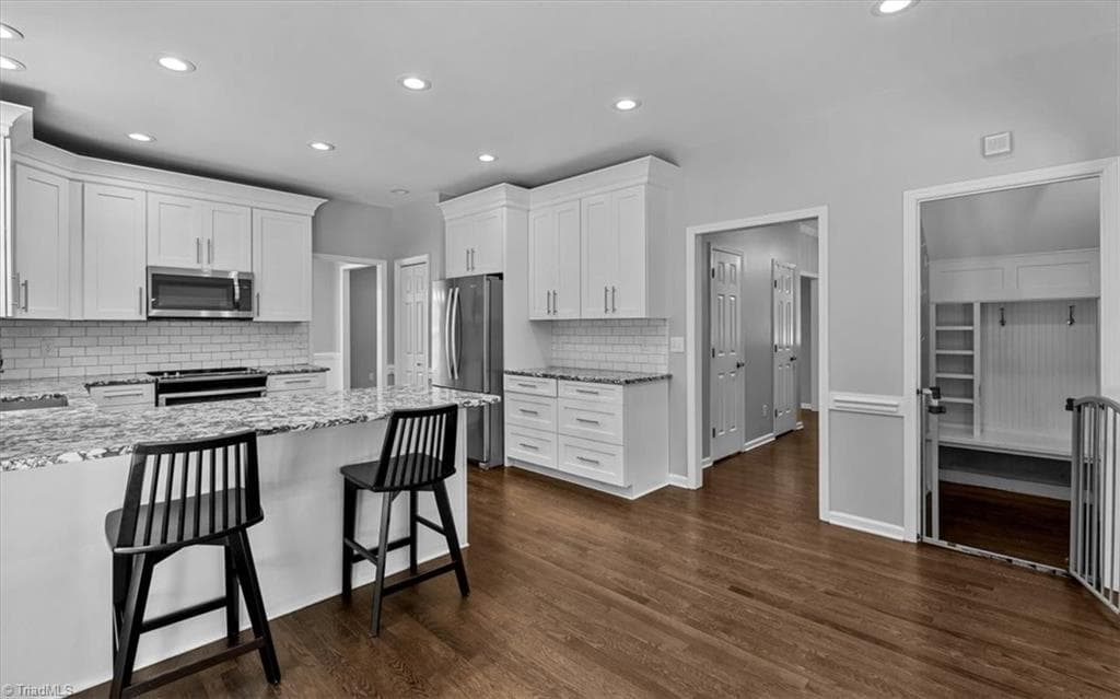 Stick/Site Built at 1373 Salem Crossing Road, Kernersville NC 27284, photo 14 of 50