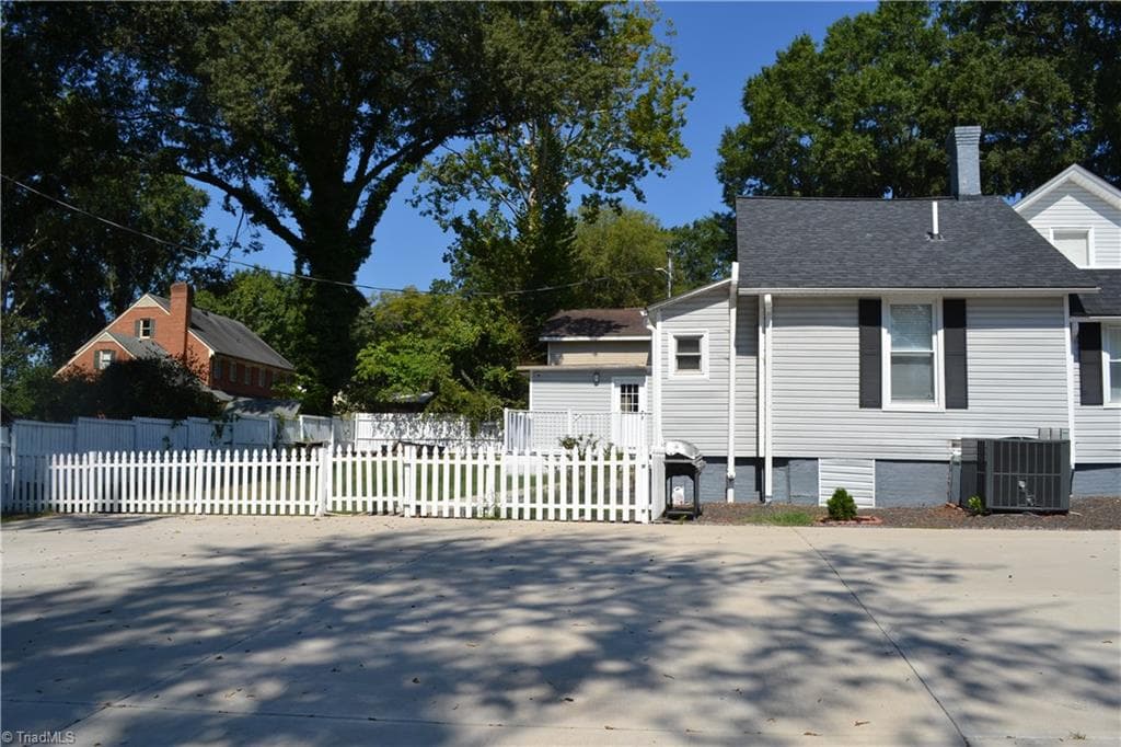 Stick/Site Built at 535 Patrick Street, Eden NC 27288, Eden, photo 17 of 43