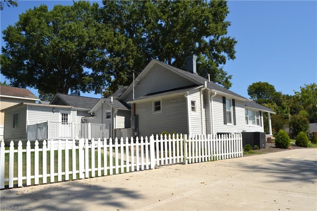 Stick/Site Built at 535 Patrick Street, Eden NC 27288, Eden, photo 15 of 43