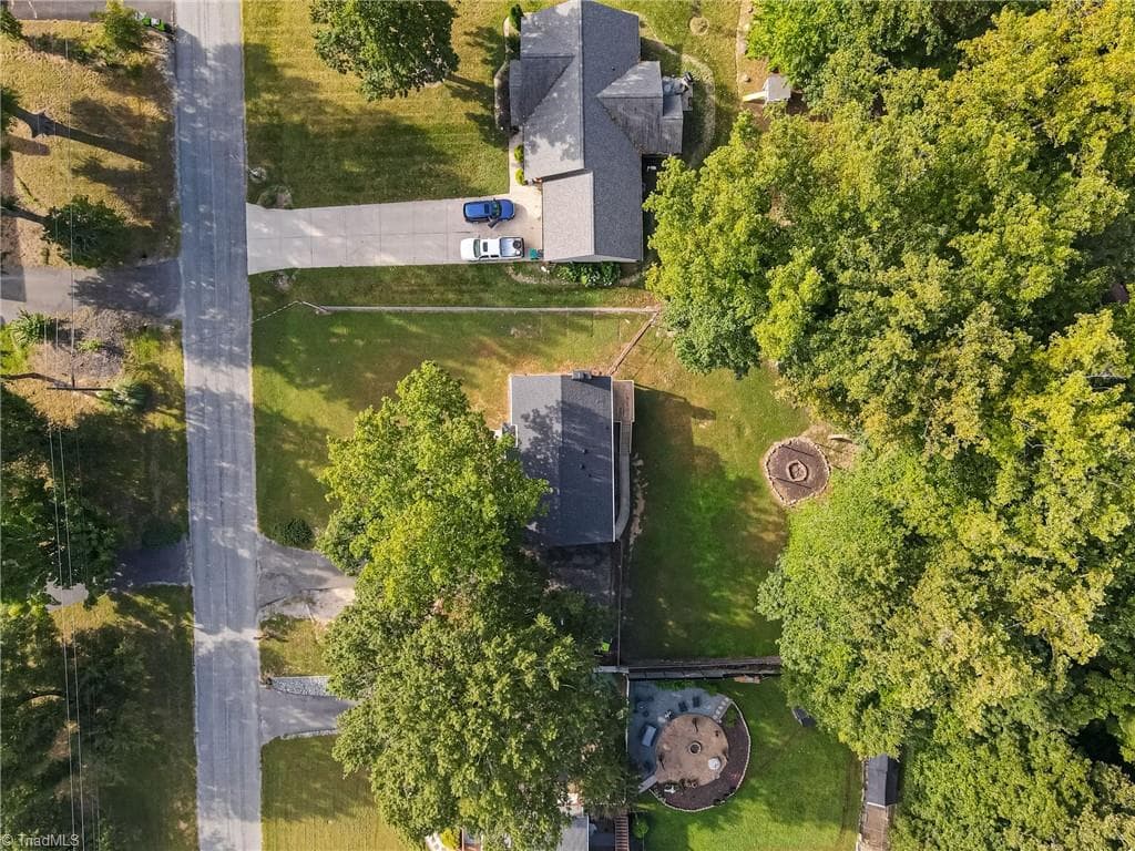 Stick/Site Built at 207 Tamworth Drive, Clemmons NC 27012, Clemmons, photo 32 of 42