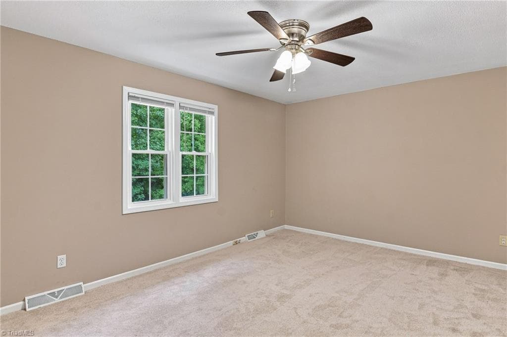Stick/Site Built at 207 Tamworth Drive, Clemmons NC 27012, Clemmons, photo 15 of 42