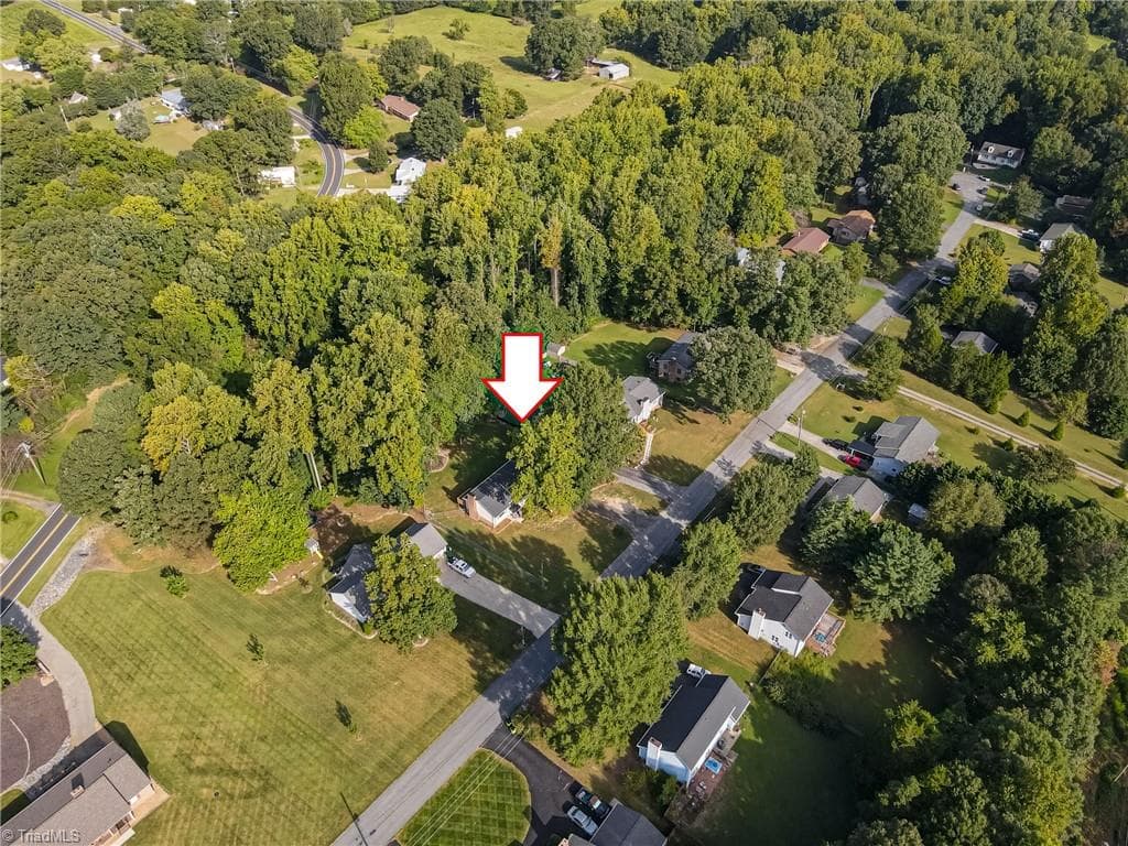 Stick/Site Built at 207 Tamworth Drive, Clemmons NC 27012, Clemmons, photo 35 of 42