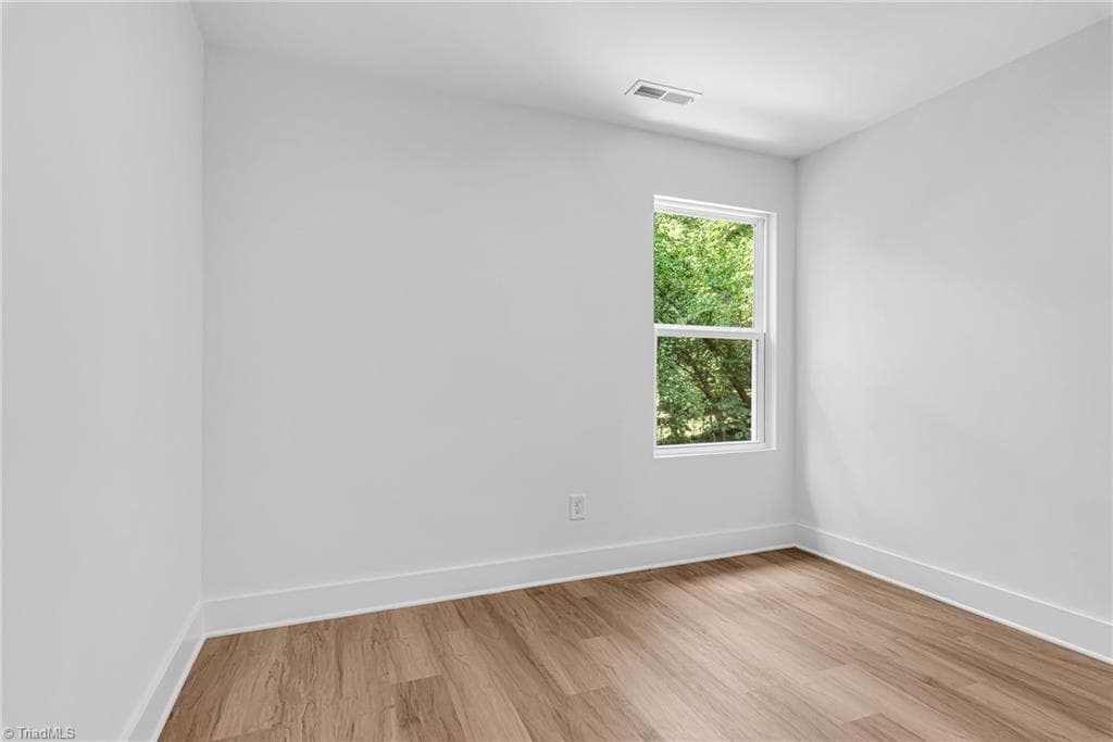 Stick/Site Built at 114 N Yadkin Avenue, Spencer NC 28159, Spencer, photo 28 of 45