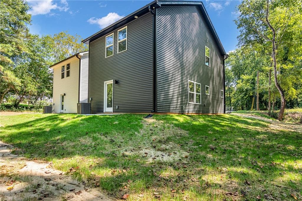 Stick/Site Built at 112 N Yadkin Avenue, Spencer NC 28159, Spencer, photo 34 of 37