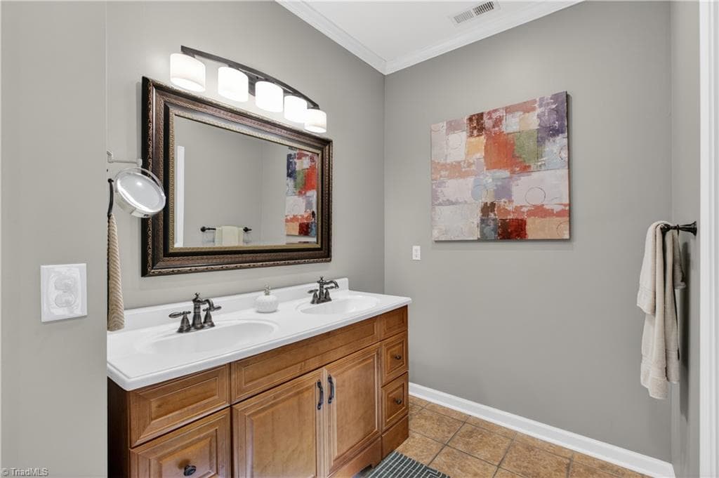 Stick/Site Built at 1380 Ridgewood Circle, Asheboro NC 27203, Asheboro, photo 51 of 96