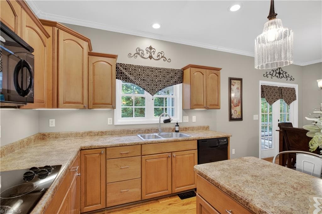 Stick/Site Built at 1380 Ridgewood Circle, Asheboro NC 27203, Asheboro, photo 35 of 96