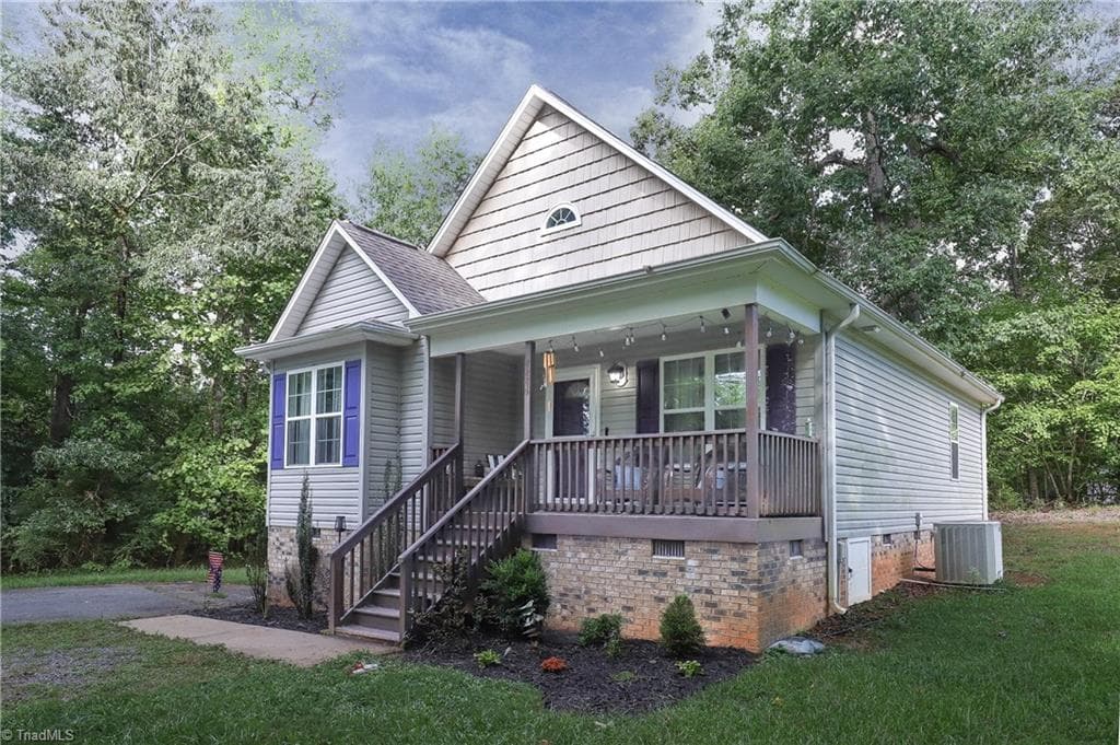 Stick/Site Built at 4285 Fox Street, Randleman NC 27317, Randleman, photo 5 of 94
