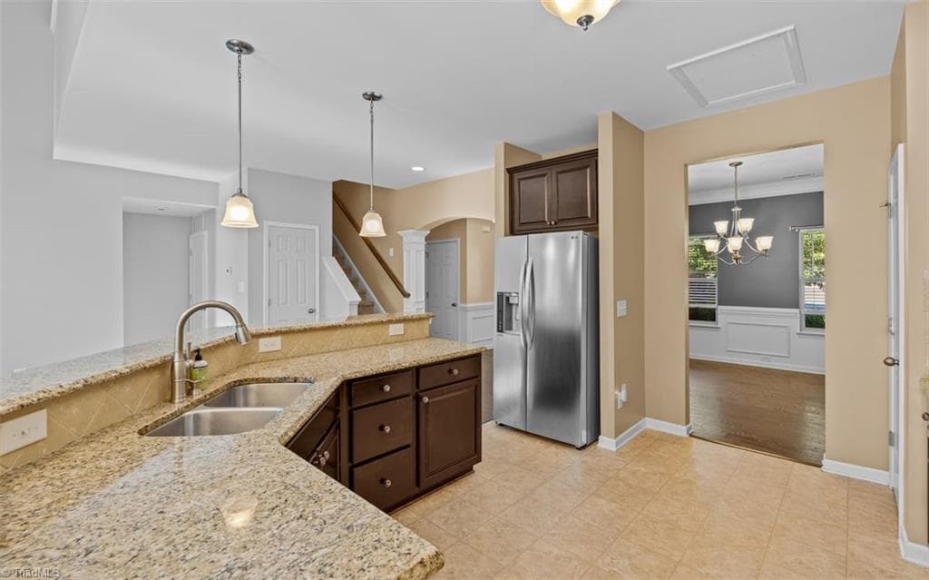 Stick/Site Built at 1814 Castle Gate Court, High Point NC 27265, photo 7 of 20
