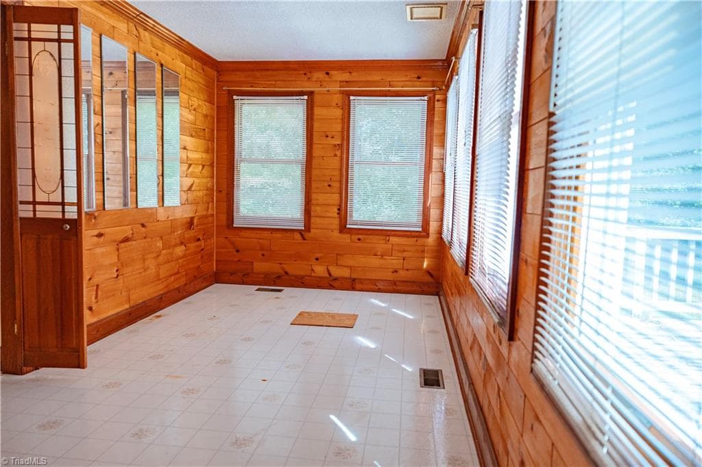 Stick/Site Built at 4003 Blumenthal Road, Greensboro NC 27406, photo 12 of 20
