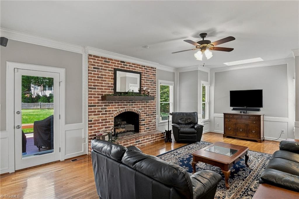 Stick/Site Built at 4025 Huntscroft Lane, Winston-Salem NC 27106, photo 3 of 39