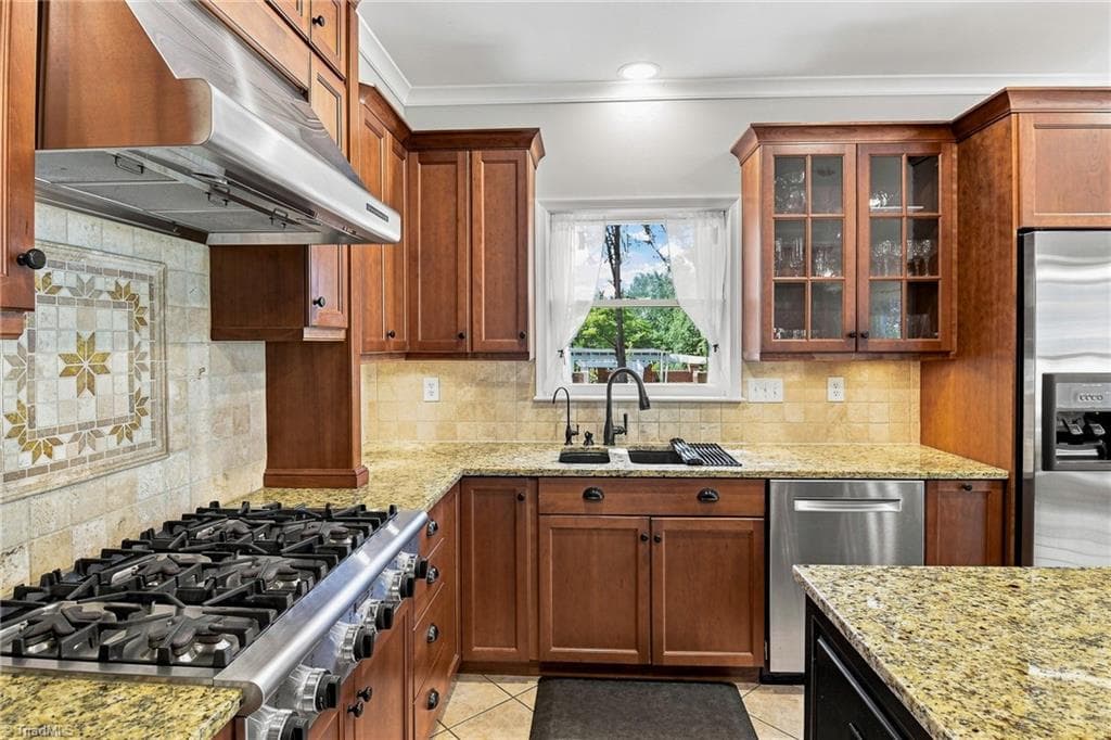 Stick/Site Built at 4025 Huntscroft Lane, Winston-Salem NC 27106, photo 14 of 39