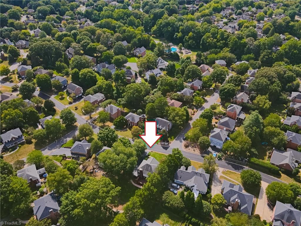 Stick/Site Built at 4025 Huntscroft Lane, Winston-Salem NC 27106, photo 37 of 39